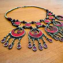 Cargar imagen en el visor de la galería, COLLAR KUCHI EYE LARGO RED