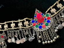 Cargar imagen en el visor de la galería, TOCADO / HEADDRESS TRIBAL KUCHI PEZ VOLADOR