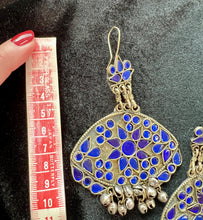 Cargar imagen en el visor de la galería, ARETES ARTESANALES INSPO KUCHI AZULES