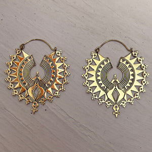 ARETES ANCESTRAL DORADOS (BRASS)